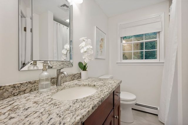 12 Jasmine Rd, Medway, MA 02053