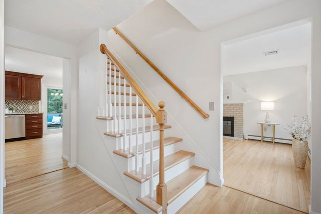 12 Jasmine Rd, Medway, MA 02053