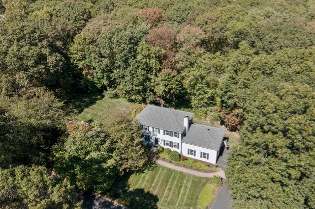 12 Jasmine Rd, Medway, MA 02053