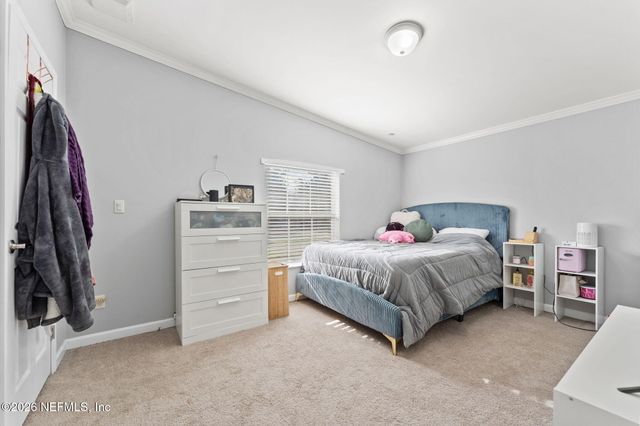 15666 SEARS Road, Jacksonville, FL 32218
