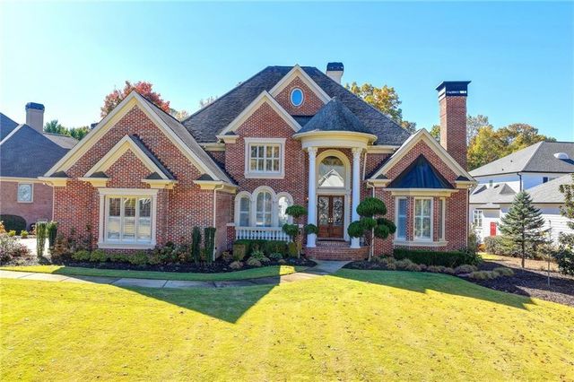 6680 Sunbriar Drive, Cumming, GA 30040