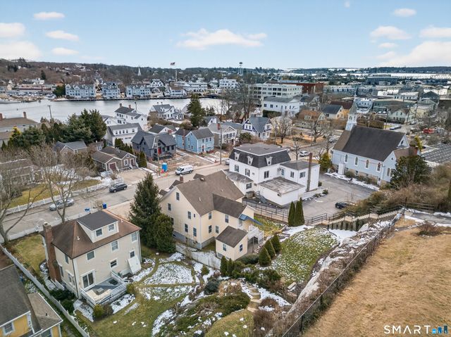 19 Pearl Street, Groton, CT 06355