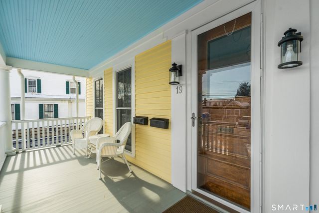 19 Pearl Street, Groton, CT 06355