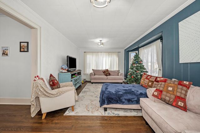 6514 Sinclair Avenue, Berwyn, IL 60402