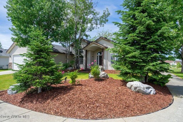 8903 N Newcastle LN, Hayden, ID 83835