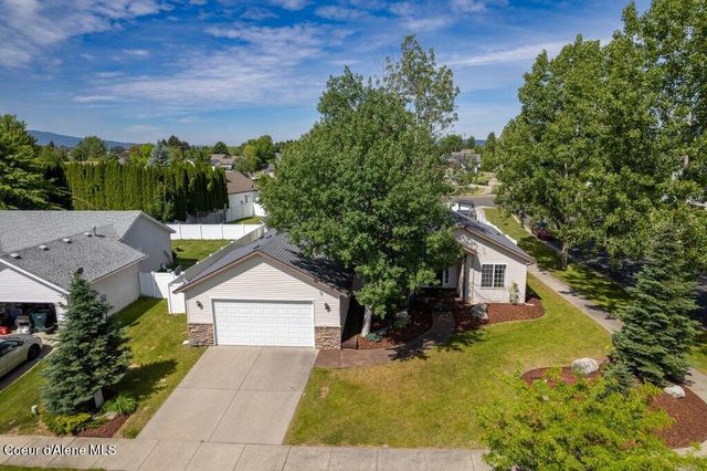 8903 N Newcastle LN, Hayden, ID 83835