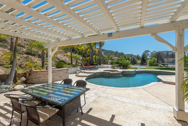 3356 Mountain Trail Avenue, Newbury Park, CA 91320