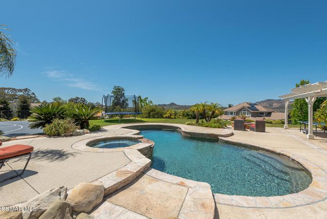 3356 Mountain Trail Avenue, Newbury Park, CA 91320