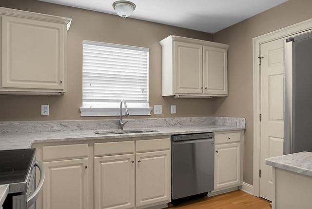 1545 Ashley River Road Unit 2q, Charleston, SC 29407