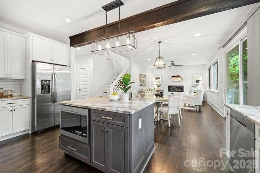 824 E 16th Street, Charlotte, NC 28205