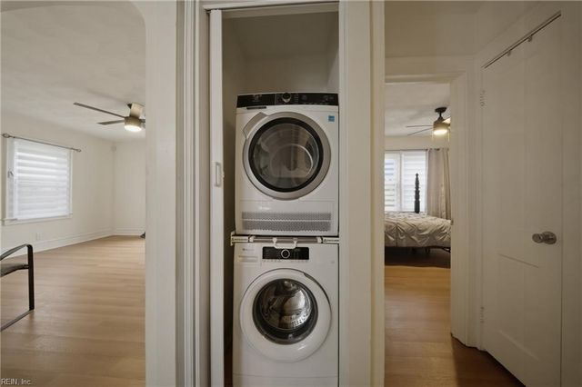 122 Grant ST, Chesapeake, VA 23320