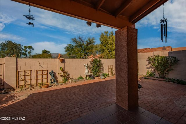1807 N La Rienda Avenue, Tucson, AZ 85715