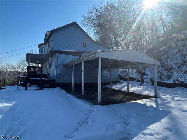 609 Whitely Street, Bridgeport, OH 43912