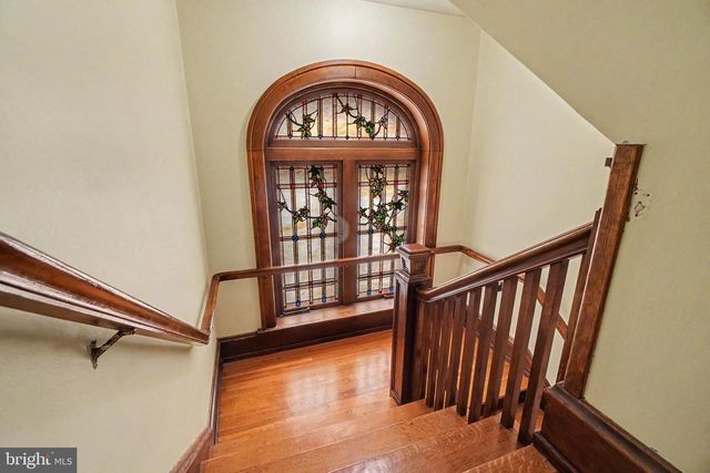 231 E MAIN ST, Palmyra, PA 17078