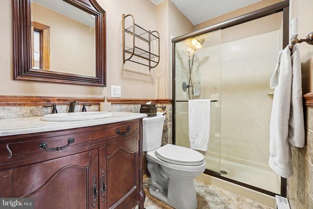 231 E MAIN ST, Palmyra, PA 17078