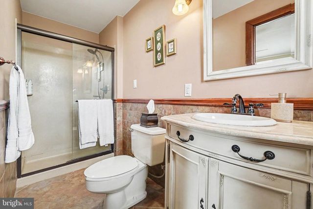 231 E MAIN ST, Palmyra, PA 17078