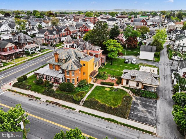 231 E MAIN ST, Palmyra, PA 17078