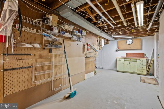 8810 LAKEWOOD RD, Baltimore, MD 21234