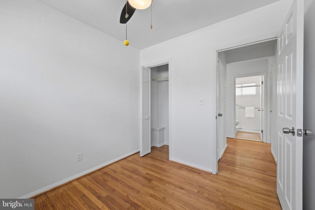 Image 20 of property listing at 8810 LAKEWOOD RD, Baltimore, MD 21234