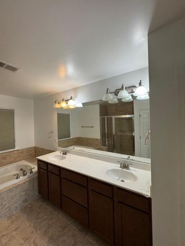 24877 MYERS GLEN PL, Chantilly, VA 20152