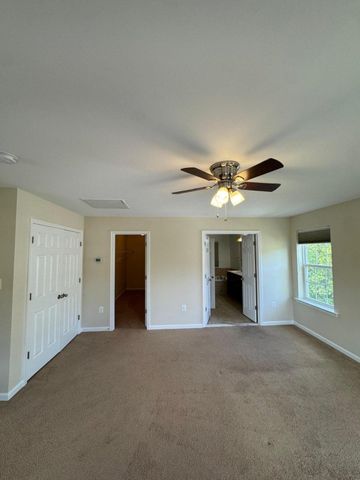 24877 MYERS GLEN PL, Chantilly, VA 20152