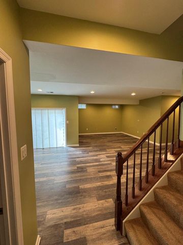 24877 MYERS GLEN PL, Chantilly, VA 20152
