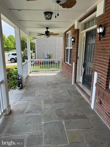 24877 MYERS GLEN PL, Chantilly, VA 20152