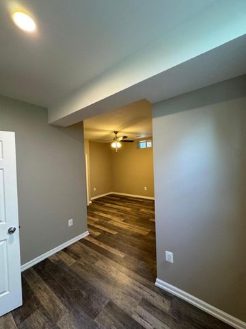24877 MYERS GLEN PL, Chantilly, VA 20152