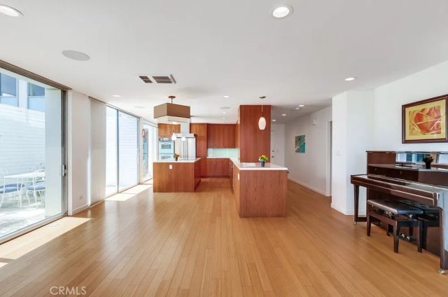 2999 E Ocean Boulevard 120, Long Beach, CA 90803