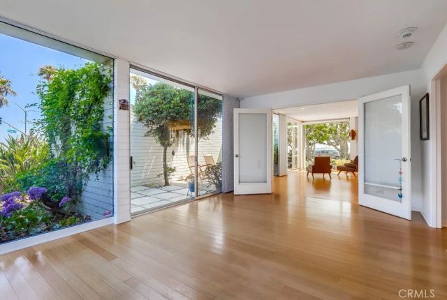 2999 E Ocean Boulevard 120, Long Beach, CA 90803