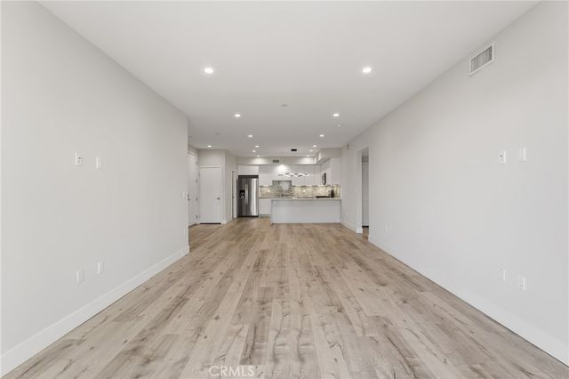 5820 La Mirada Avenue 302, Hollywood, CA 90038