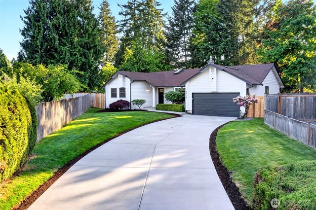 8716 157th St Ct E, Puyallup, WA 98375