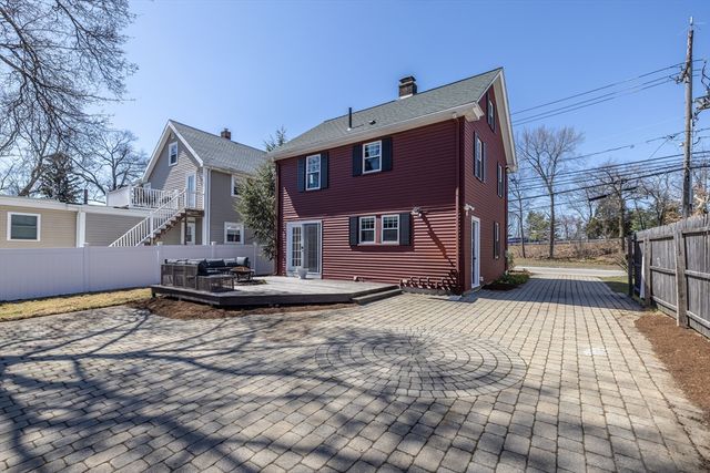 729 Concord St, Framingham, MA 01702