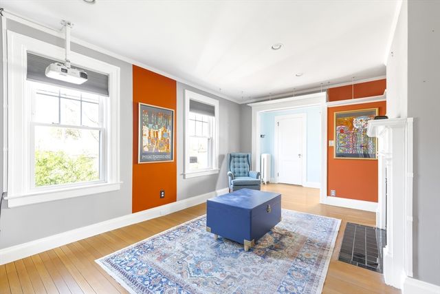 729 Concord St, Framingham, MA 01702