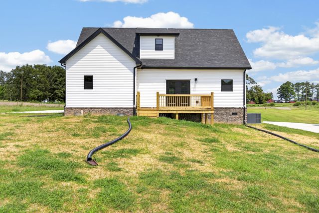 650 Jefferson Road, Smithville, TN 37166