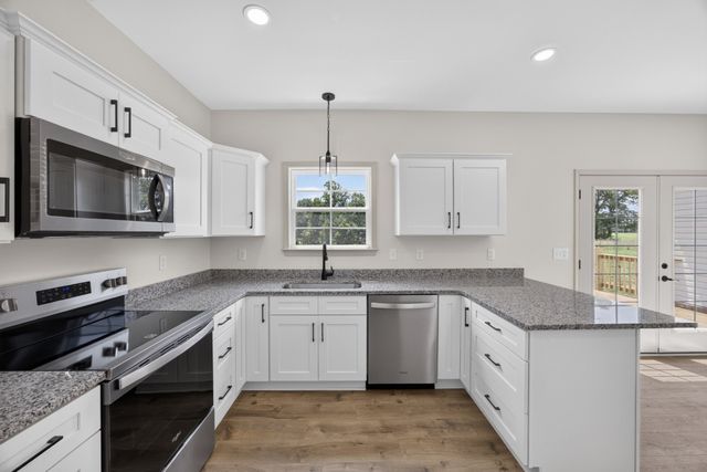 650 Jefferson Road, Smithville, TN 37166