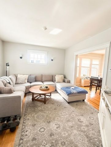 949 Adams 1, Boston, MA 02124