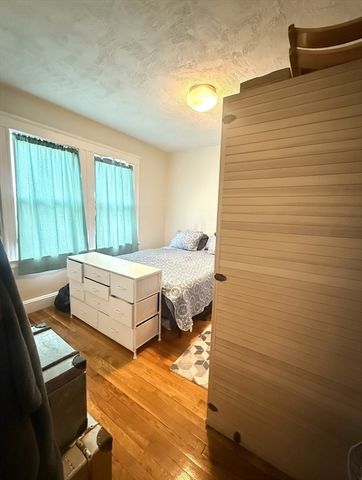 949 Adams 1, Boston, MA 02124