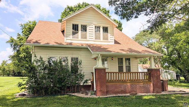 1830 E 6th Ave, Emporia, KS 66801