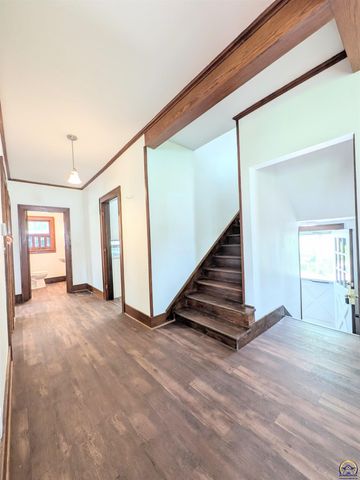 1830 E 6th Ave, Emporia, KS 66801