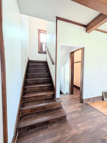 1830 E 6th Ave, Emporia, KS 66801