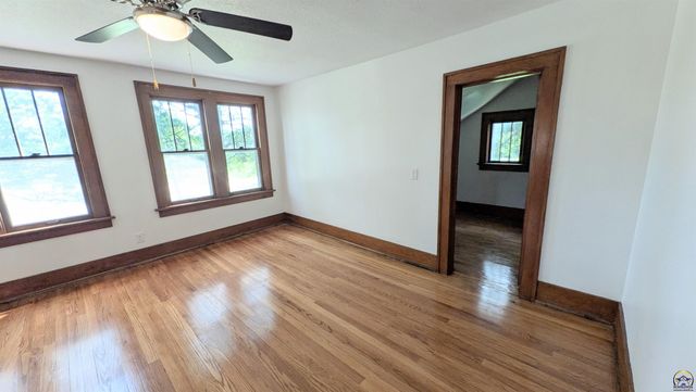 1830 E 6th Ave, Emporia, KS 66801