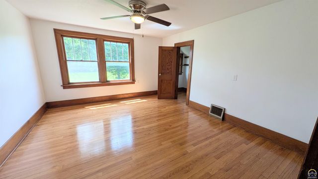 1830 E 6th Ave, Emporia, KS 66801