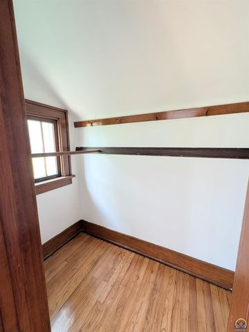 1830 E 6th Ave, Emporia, KS 66801