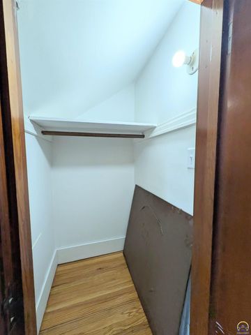 1830 E 6th Ave, Emporia, KS 66801