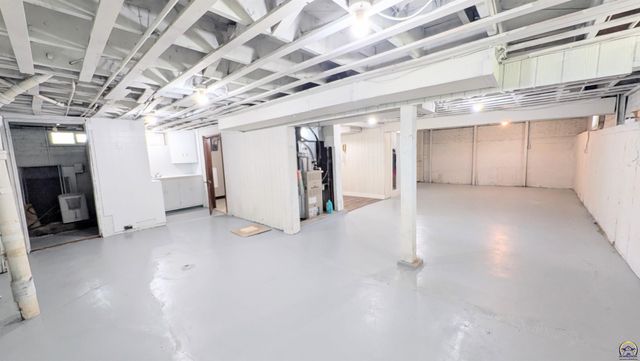 1830 E 6th Ave, Emporia, KS 66801