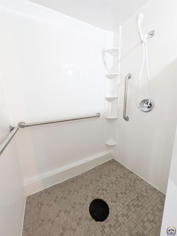 1830 E 6th Ave, Emporia, KS 66801