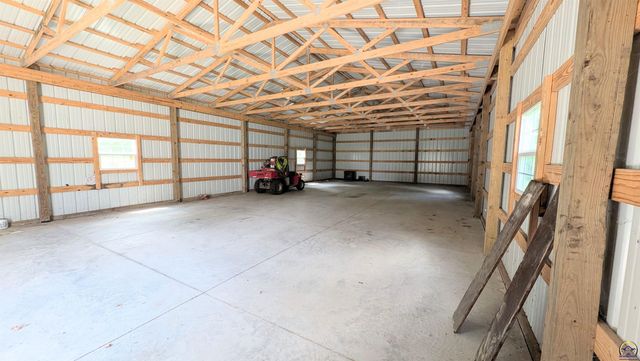 1830 E 6th Ave, Emporia, KS 66801