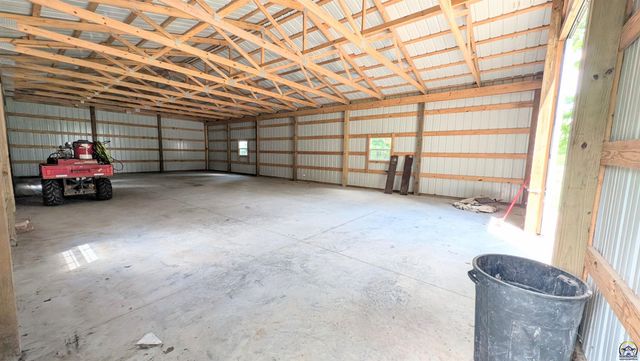 1830 E 6th Ave, Emporia, KS 66801