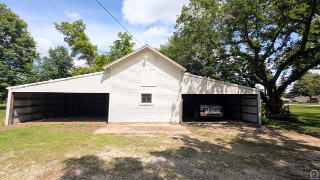 1830 E 6th Ave, Emporia, KS 66801